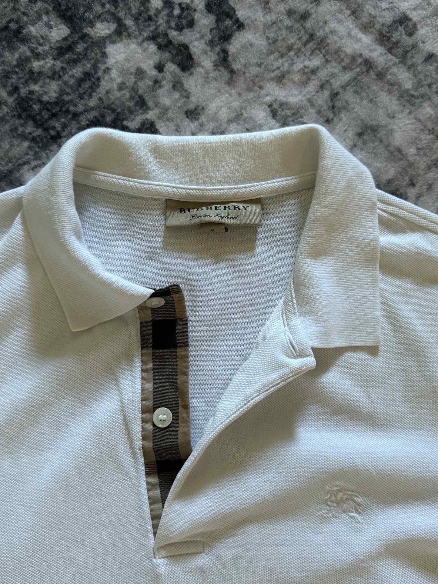 BURBERRY POLO T-SHIRT